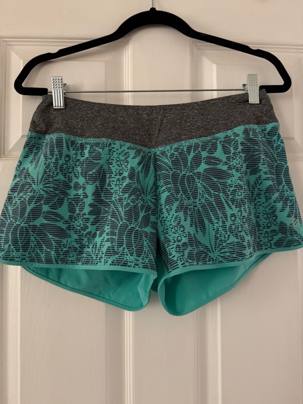 MPG Teal Floral Overlay Athletic Shorts with Gray Waistband